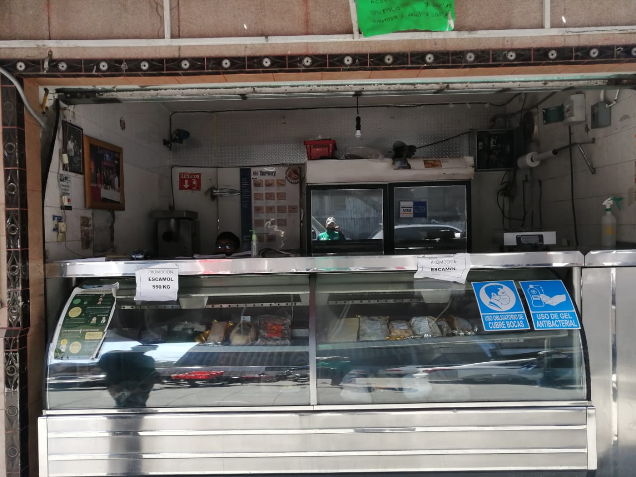 Mercado Pugibet - Pollería San Juan