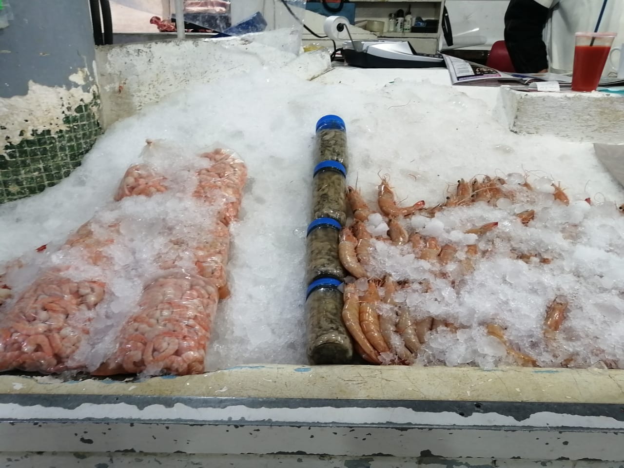 Mercado Pugibet - Pescadería Puerto Nuevo