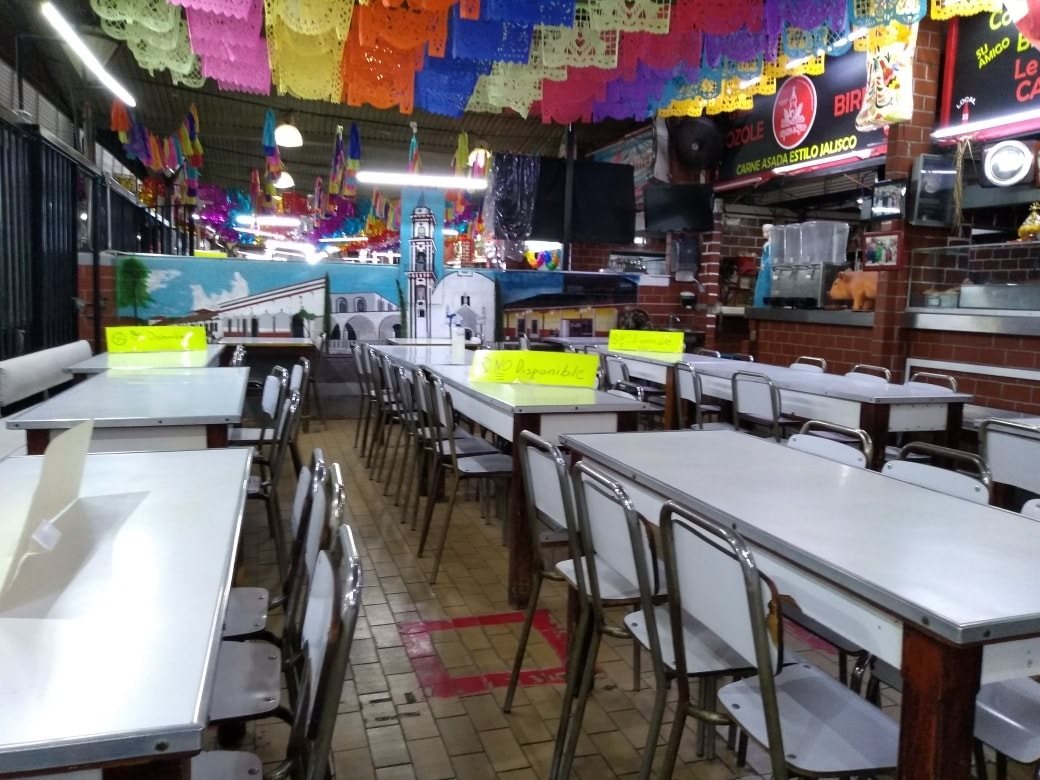 Mercado San Camilito-Pozolería Blas Islas Esposa